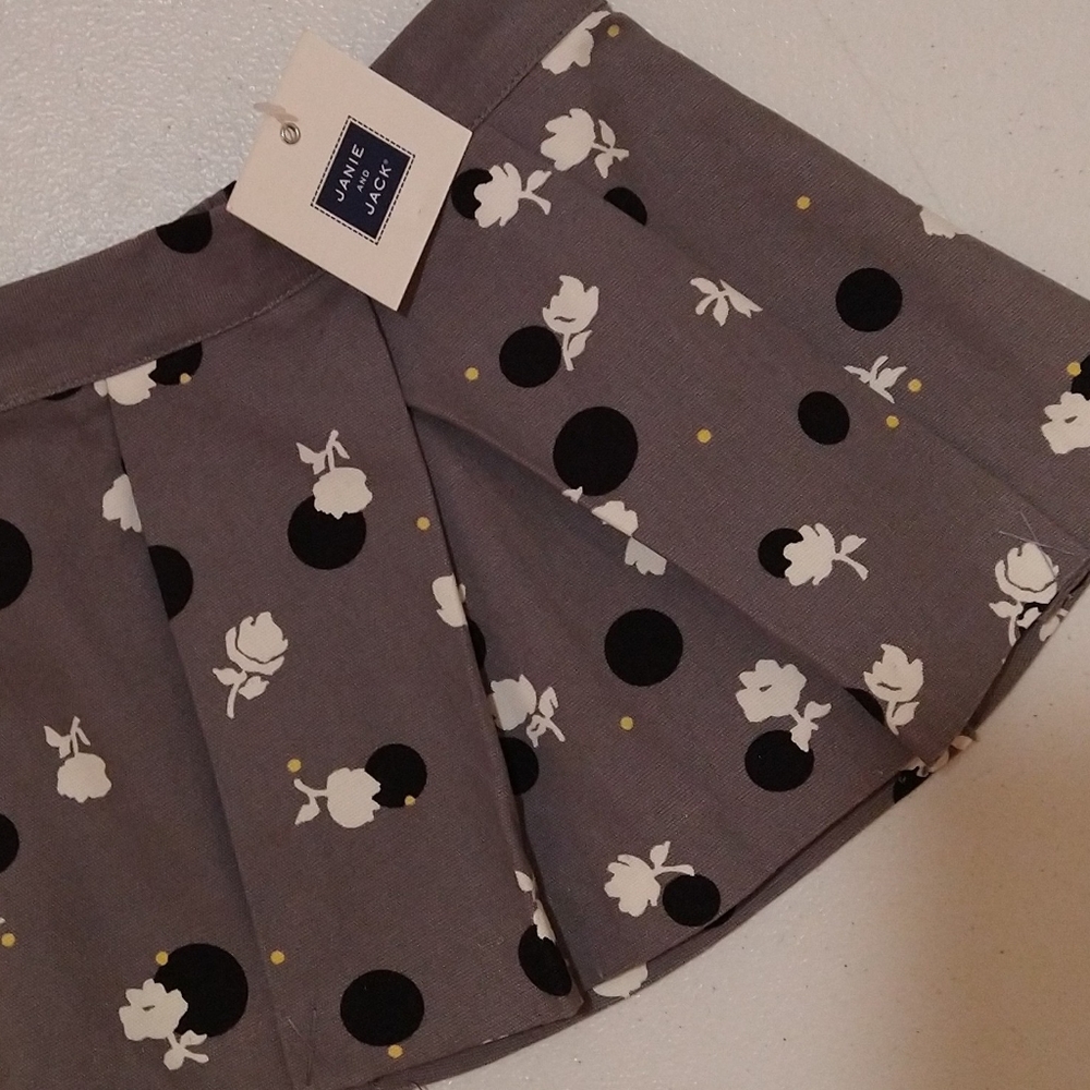 🖤 Janie and Jack skirt! NWT 🖤